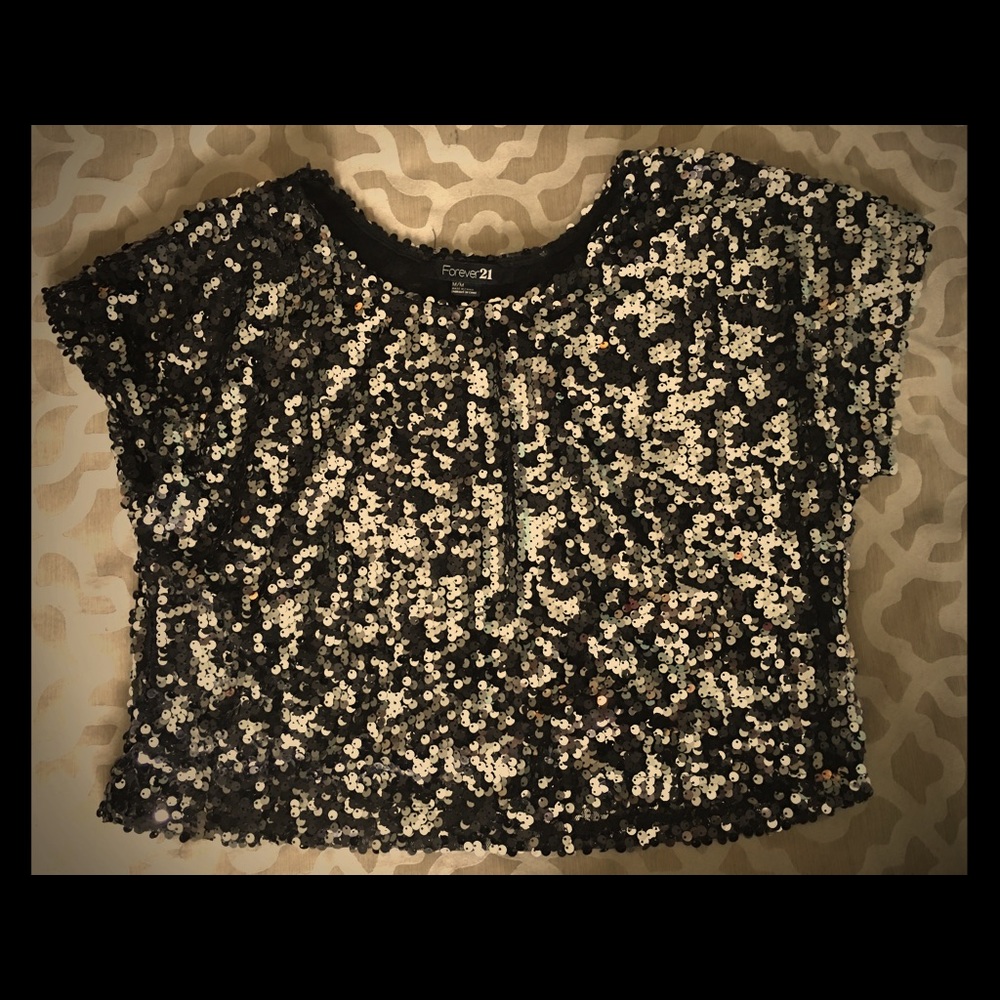 Forever 21 Black and Silver Sequin Top